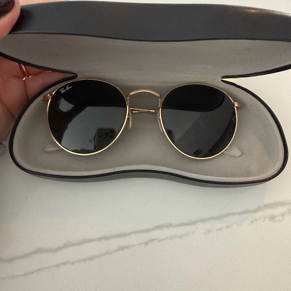 Ray-Ban Classic Gold Frame Sunglasses